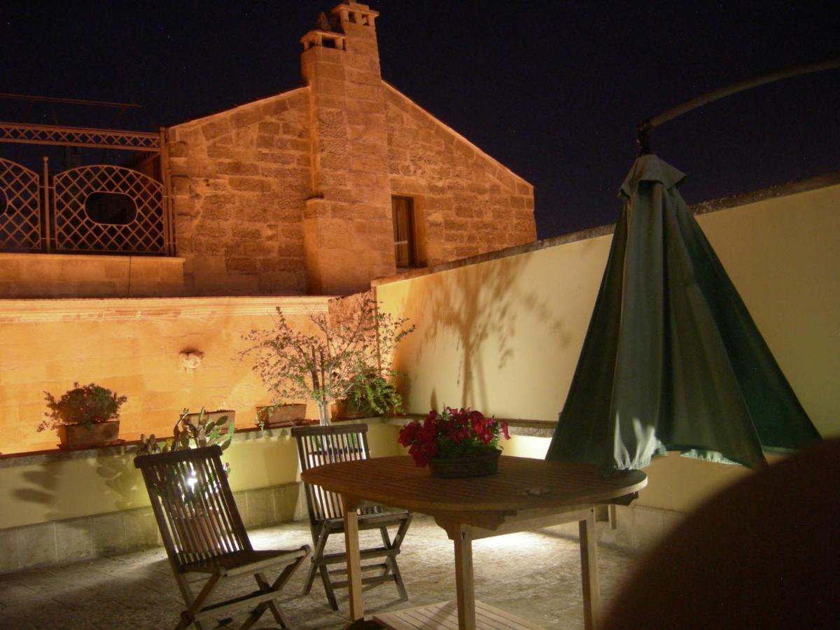 Bed and Breakfast Porta Deuropa Lecce Exterior foto